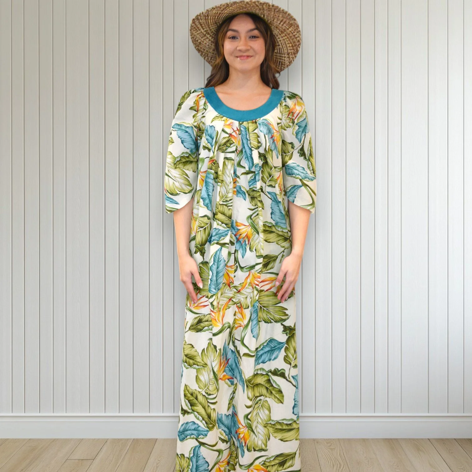 Green Velvet Collar Birds Paradise & Hawaiian Leaf Muumuu